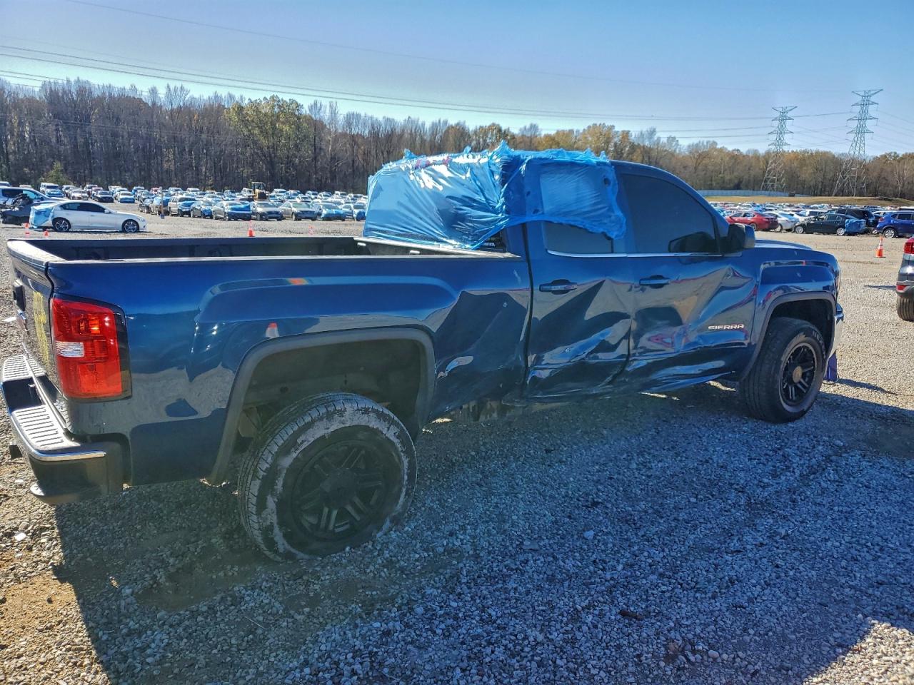 2017 GMC SIERRA C1500 SLE photo 5