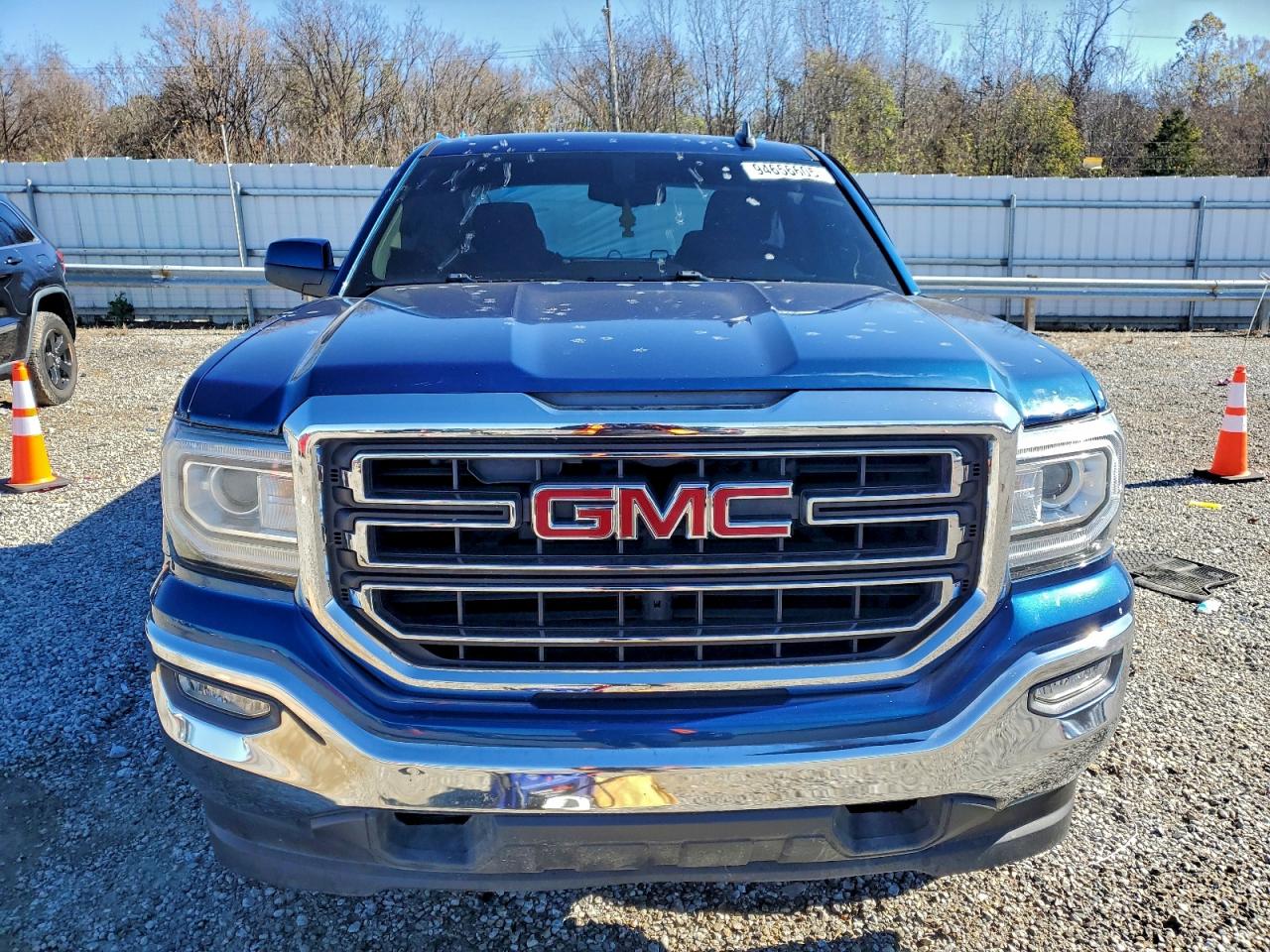 2017 GMC SIERRA C1500 SLE photo 9