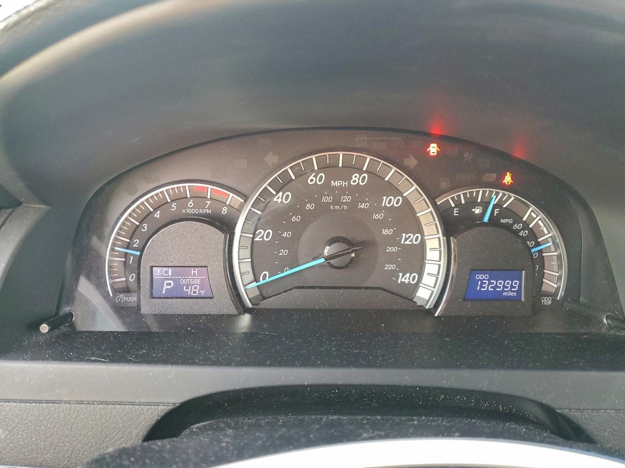 2013 TOYOTA CAMRY SE photo 9
