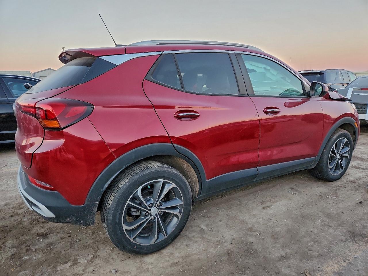 2020 BUICK ENCORE GX SELECT photo 3