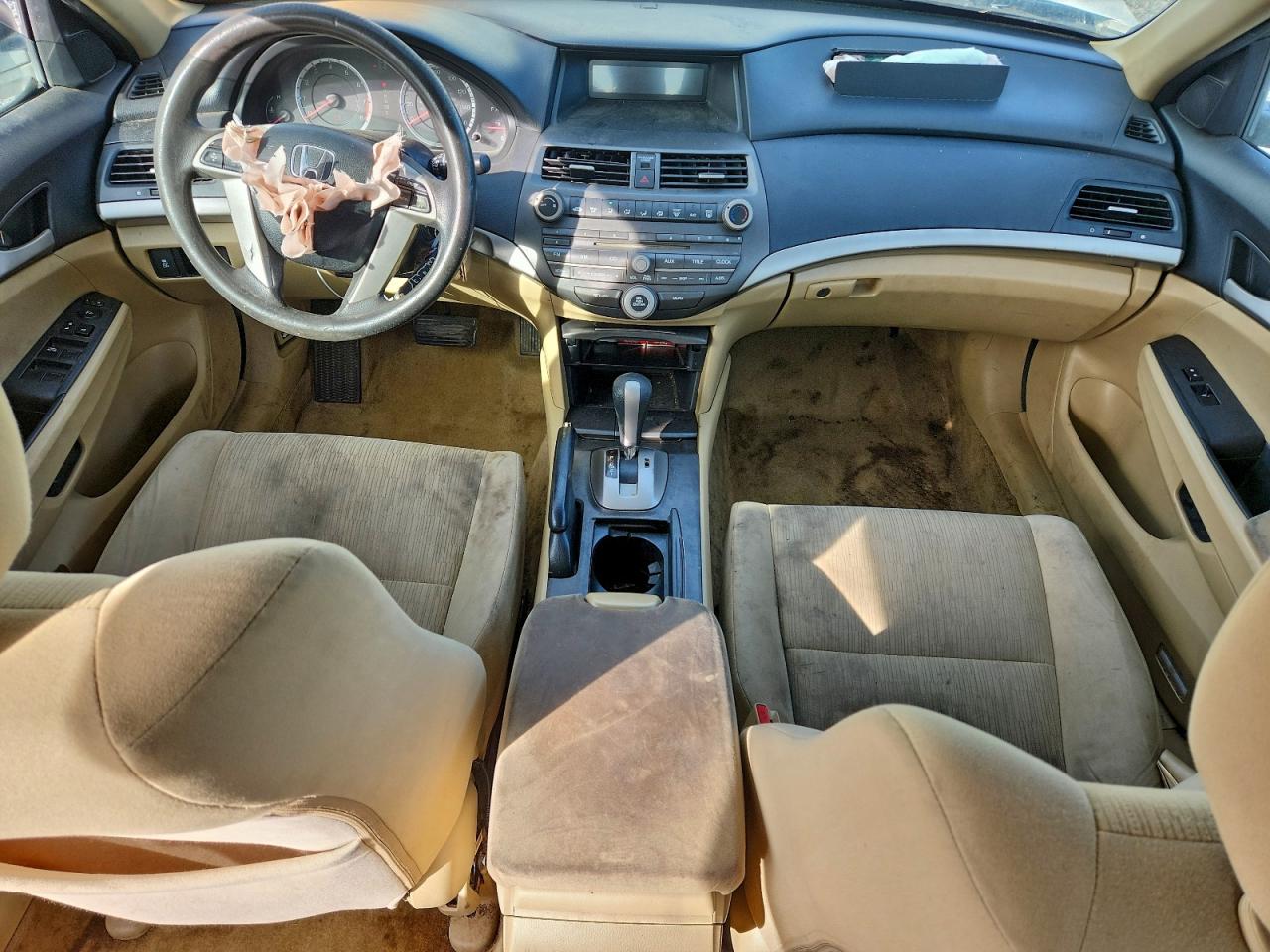 2012 HONDA ACCORD LX photo 8
