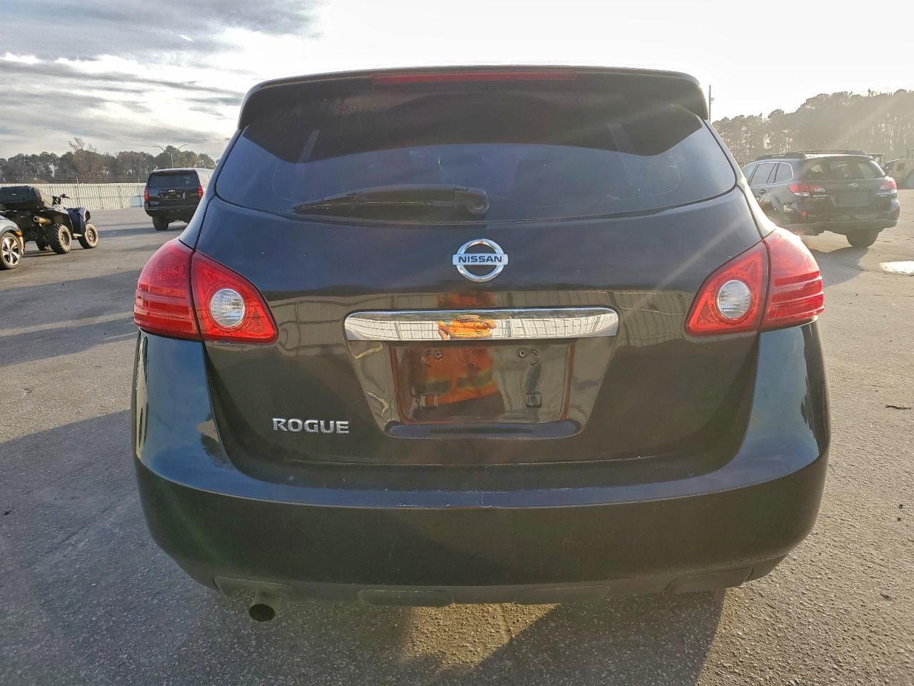 2013 NISSAN ROGUE S photo 11