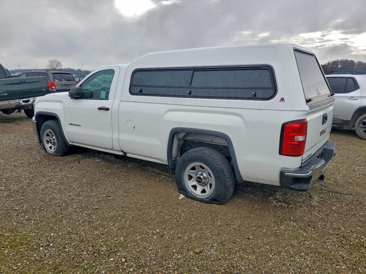 2017 GMC SIERRA C1500 photo 4
