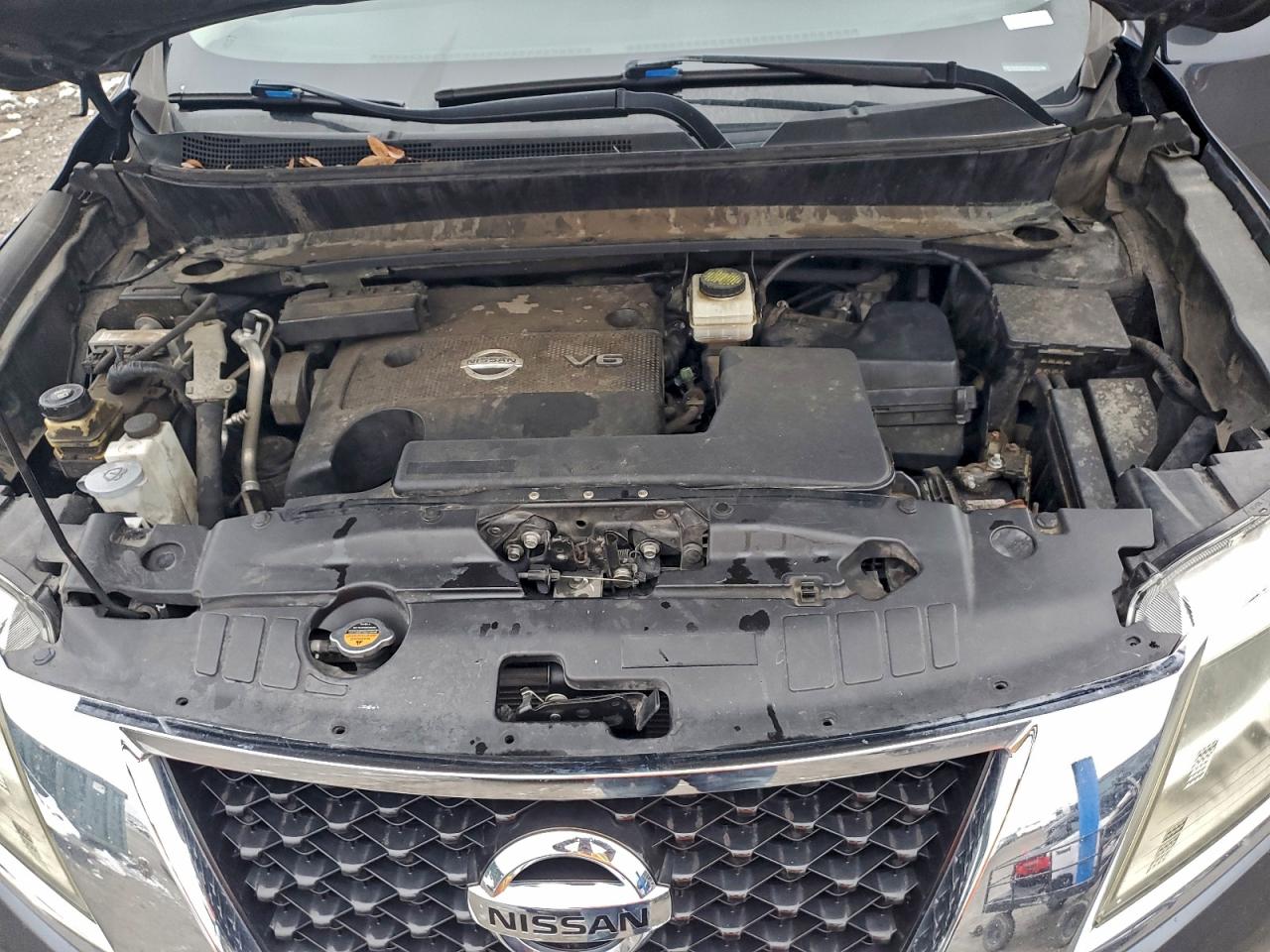 2013 NISSAN PATHFINDER S photo 23