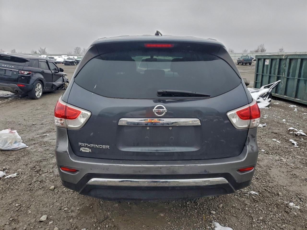 2013 NISSAN PATHFINDER S photo 11