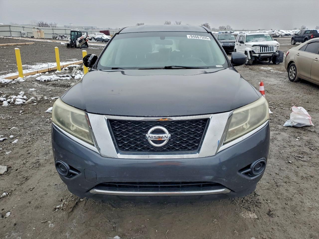 2013 NISSAN PATHFINDER S photo 9