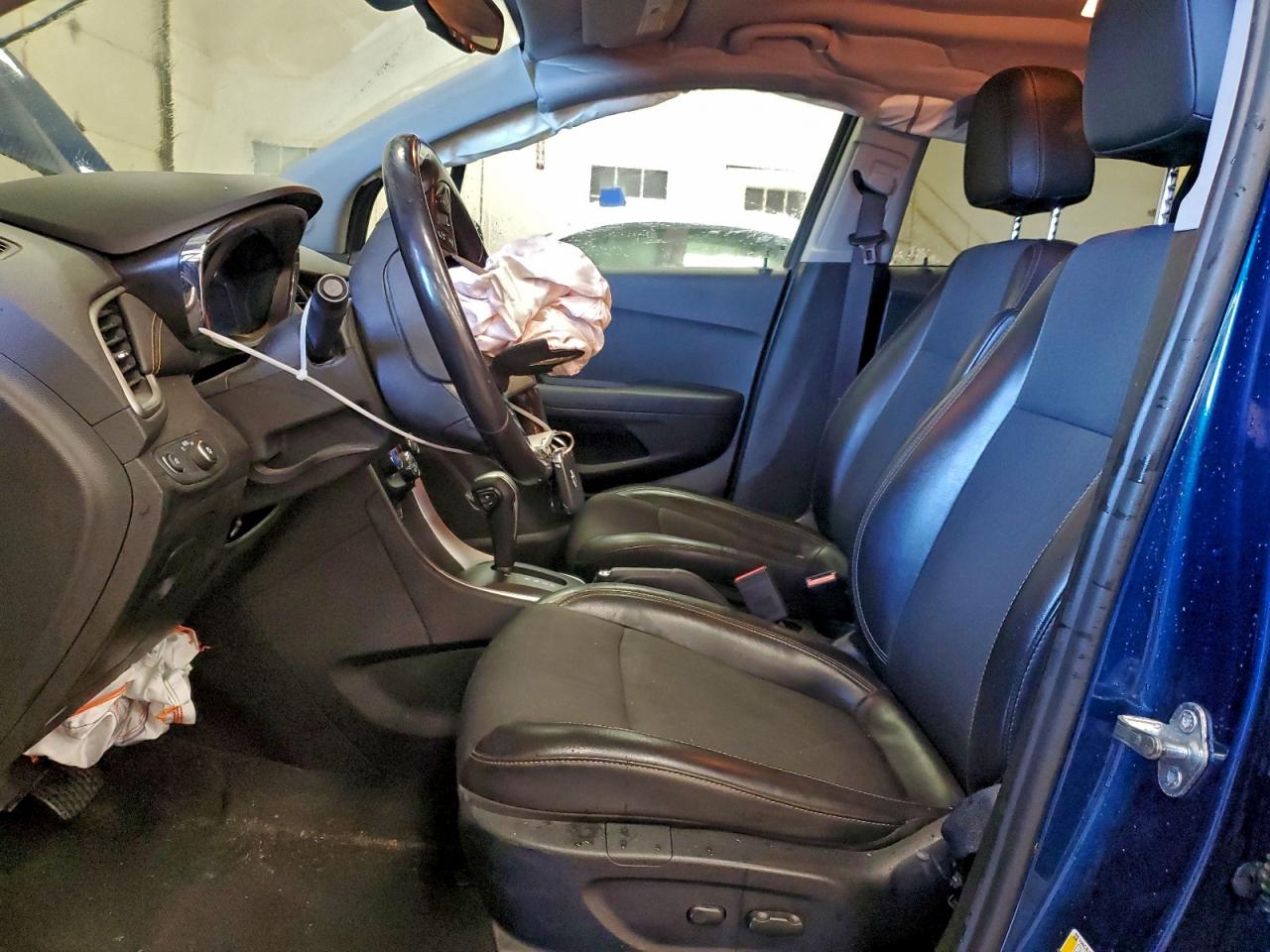 2019 CHEVROLET TRAX 1LT photo 19