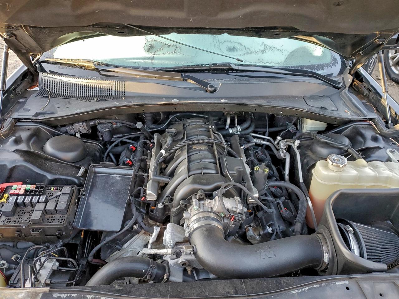 2013 CHRYSLER 300C photo 21
