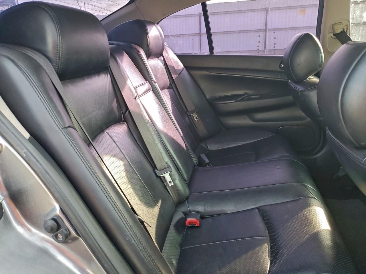 2013 INFINITI G37 BASE photo 28