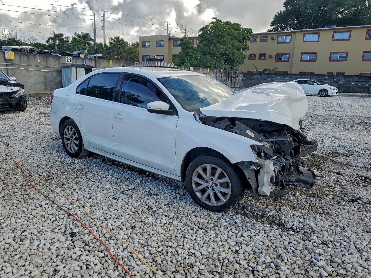 2013 VOLKSWAGEN JETTA SE photo 7