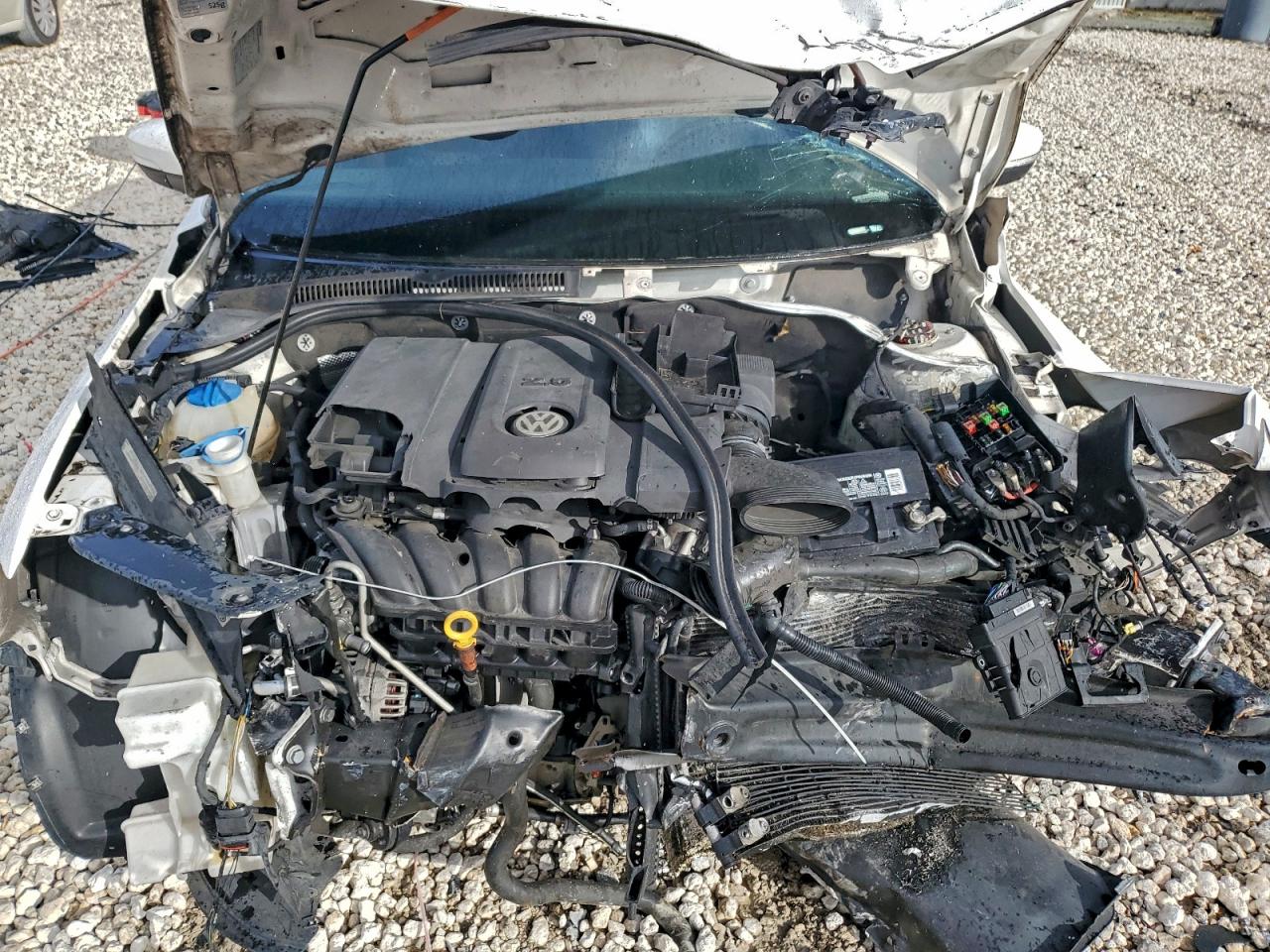 2013 VOLKSWAGEN JETTA SE photo 21