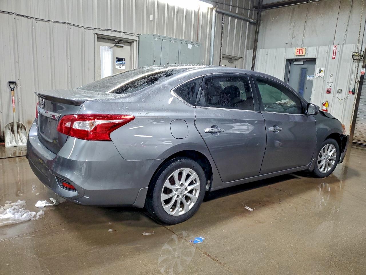 2017 NISSAN SENTRA S photo 3