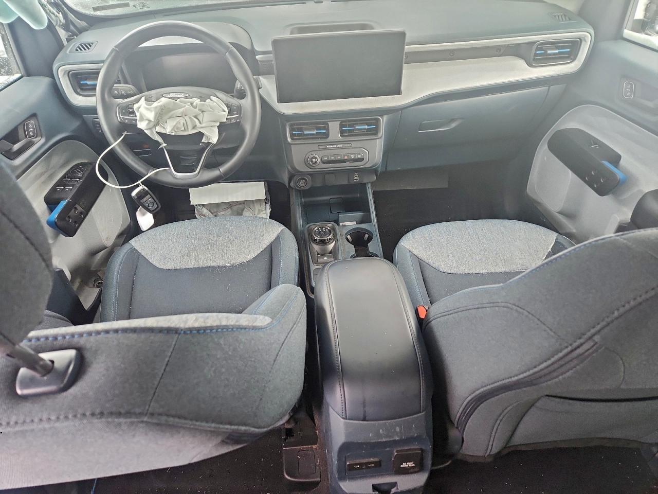 2025 FORD MAVERICK XLT photo 8