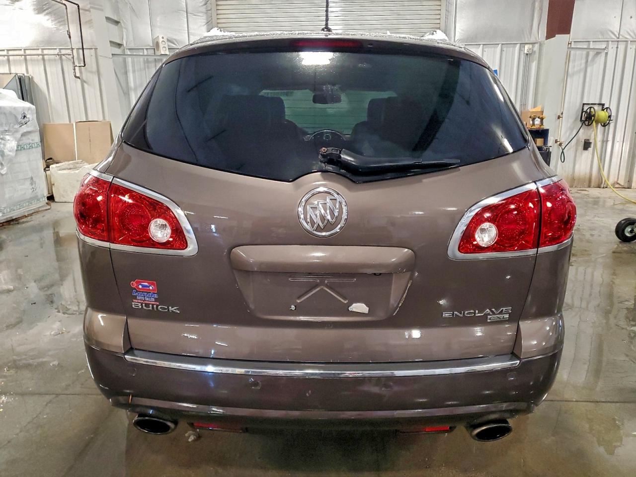2011 BUICK ENCLAVE CXL photo 11