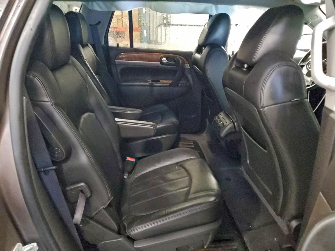 2011 BUICK ENCLAVE CXL photo 21