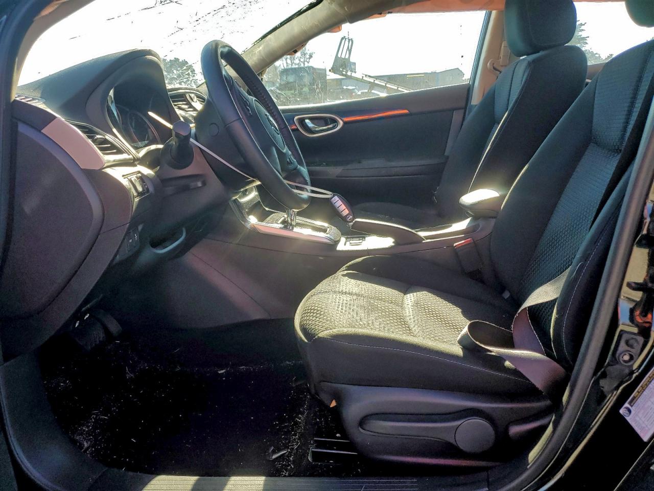 2019 NISSAN SENTRA S photo 7