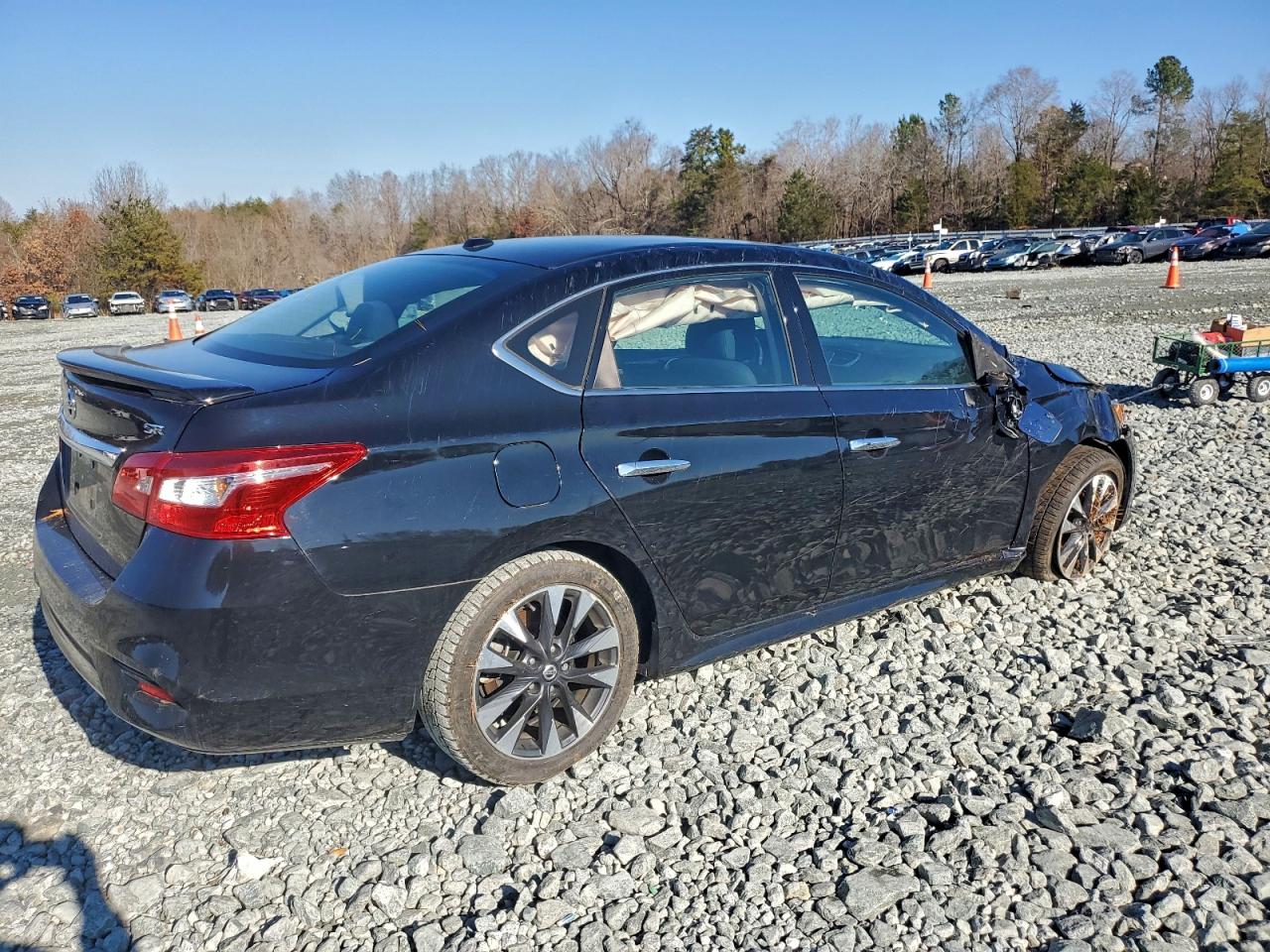 2019 NISSAN SENTRA S photo 3