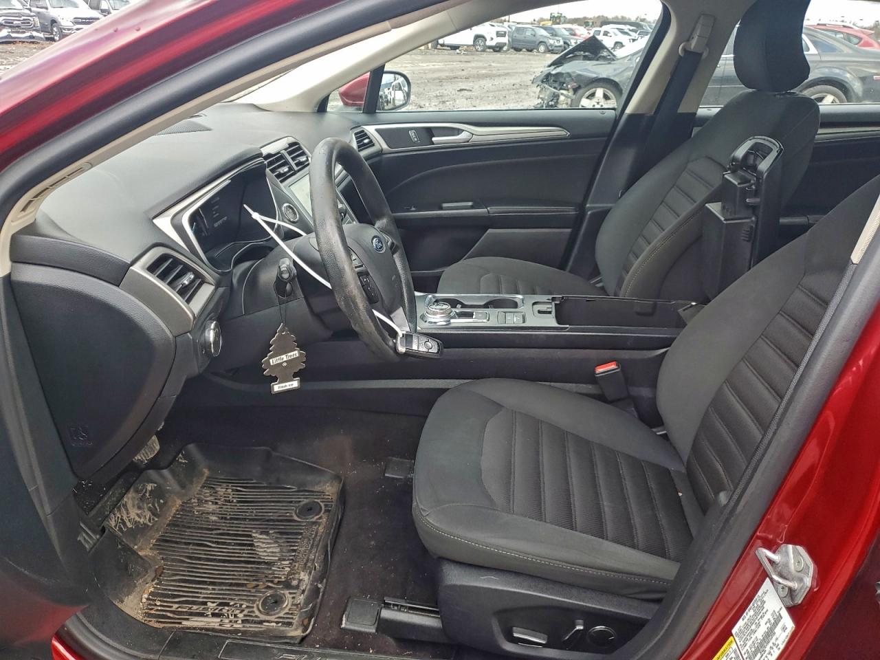 2019 FORD FUSION SE photo 13