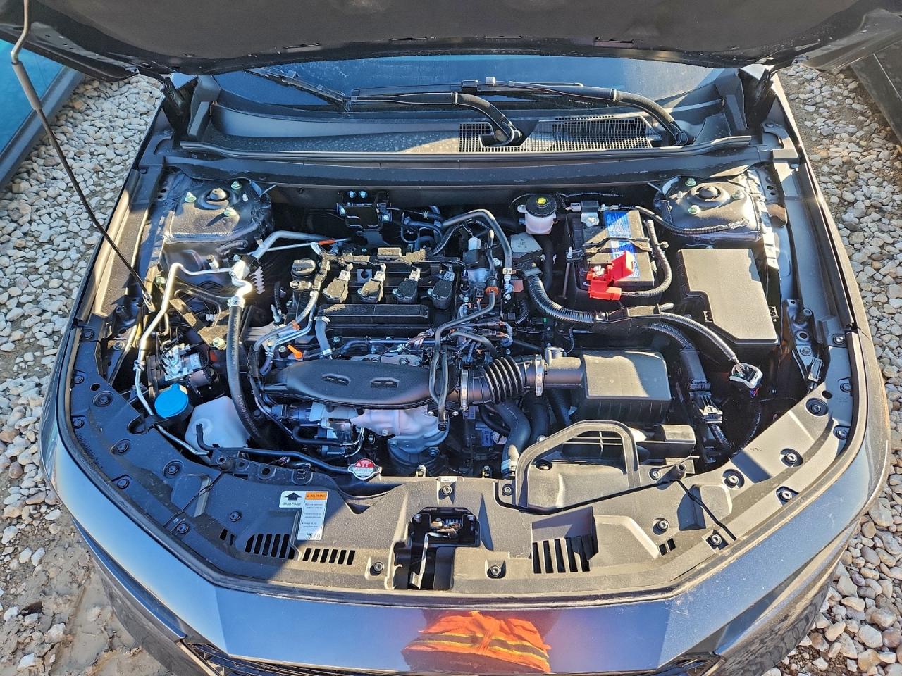 2025 HONDA ACCORD LX photo 31