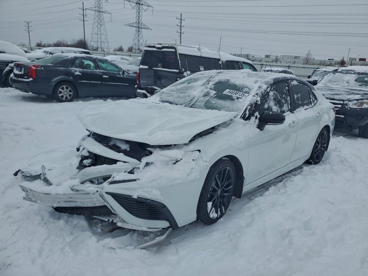 2023 TOYOTA CAMRY
