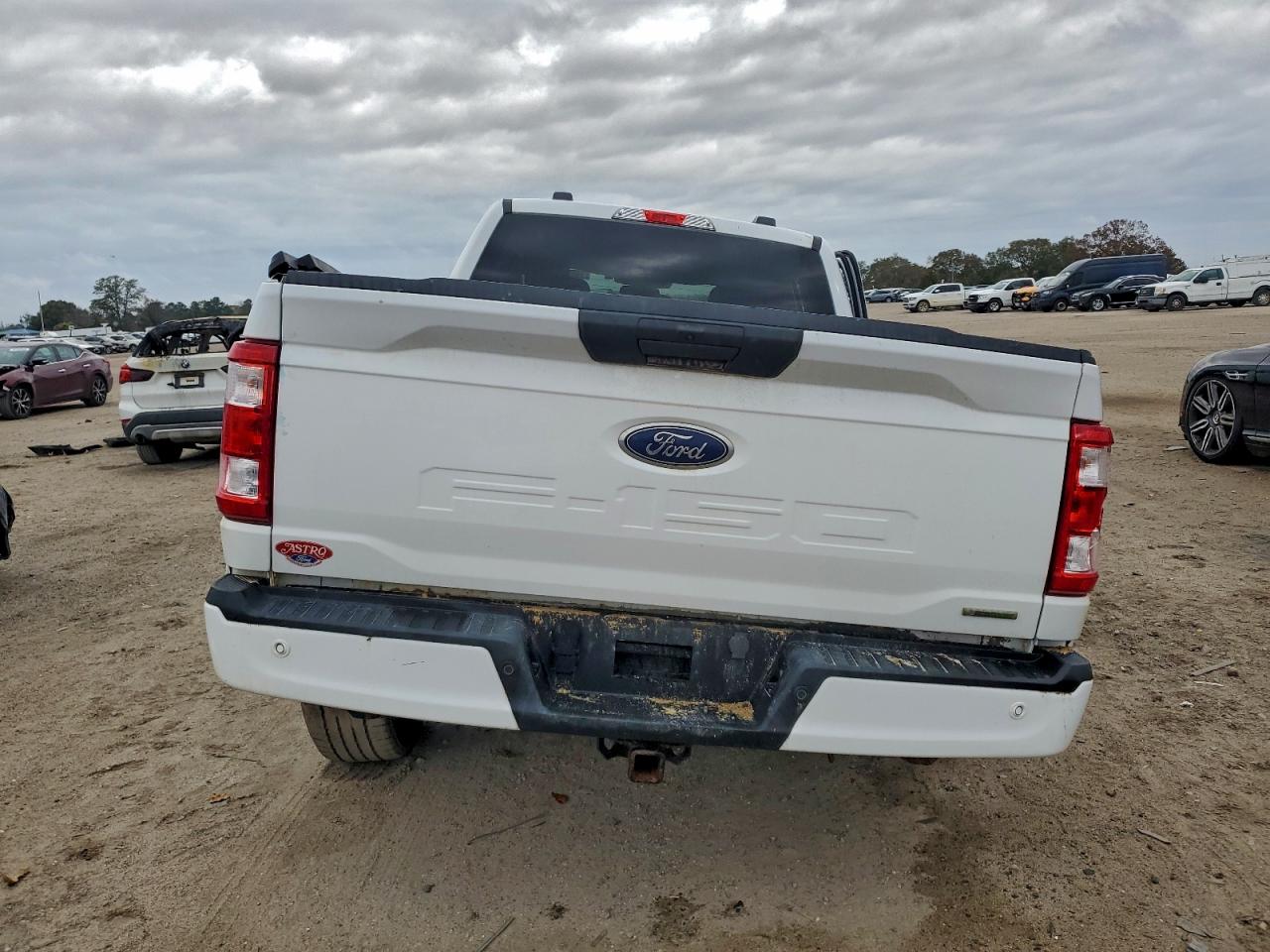 2023 FORD F150 SUPERCREW photo 6