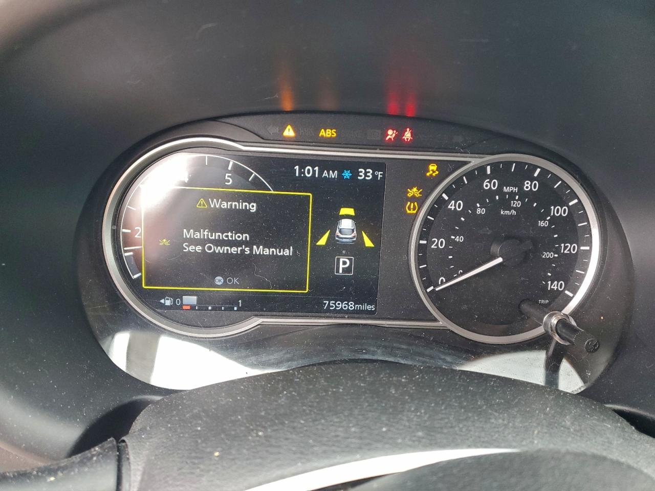 2019 NISSAN KICKS S photo 9