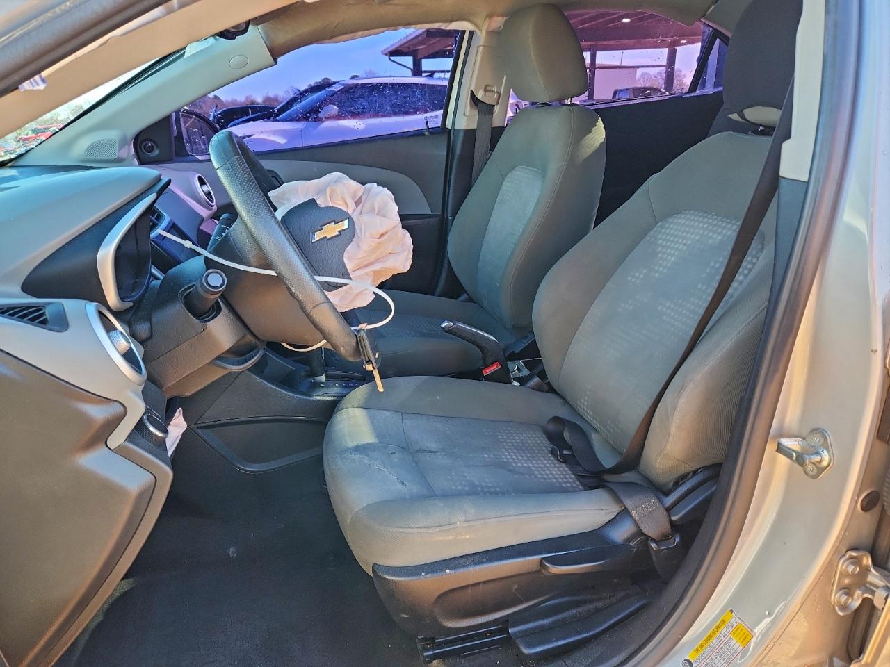 2017 CHEVROLET SONIC LS photo 19