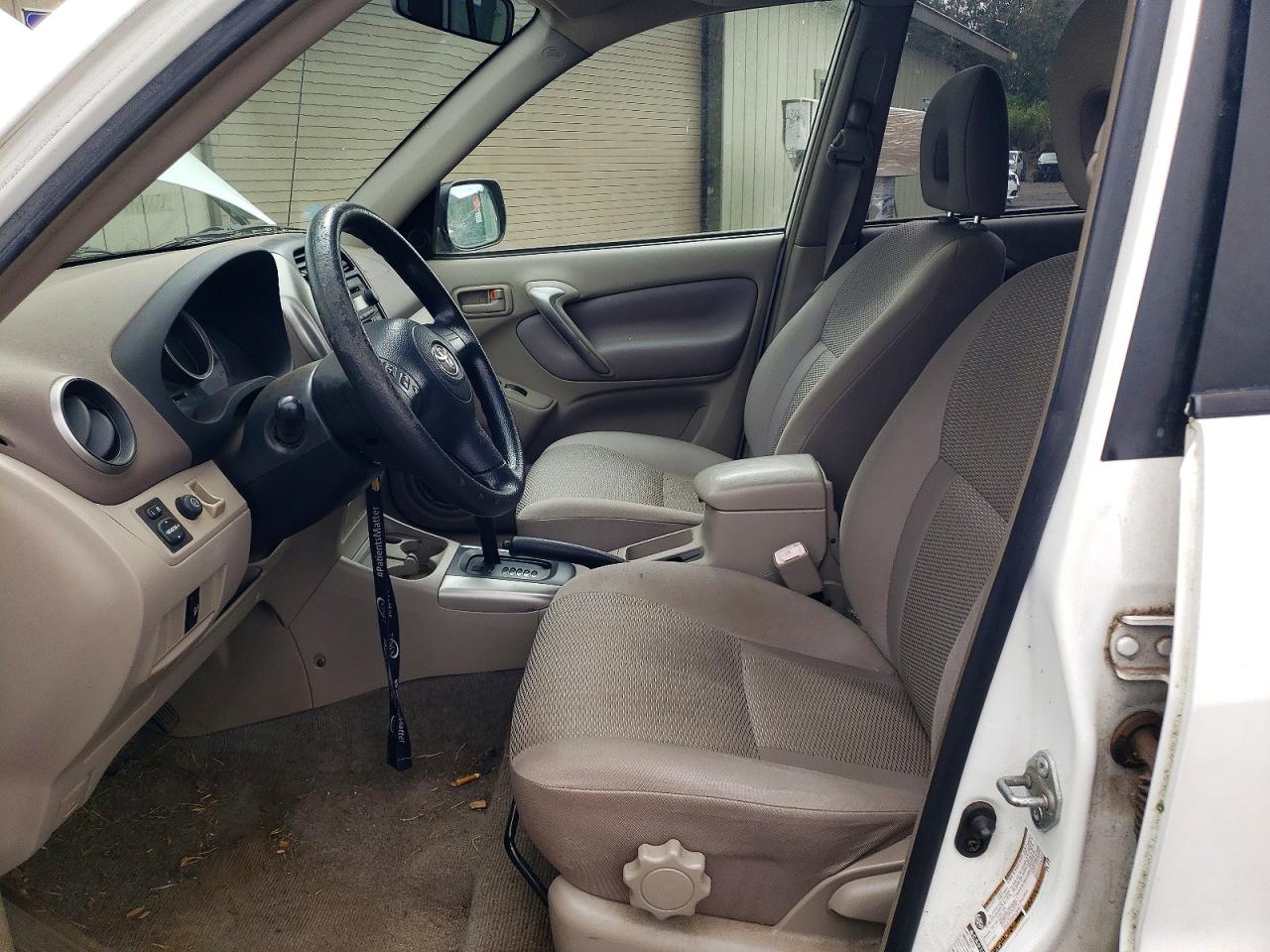 2005 TOYOTA RAV4 photo 7