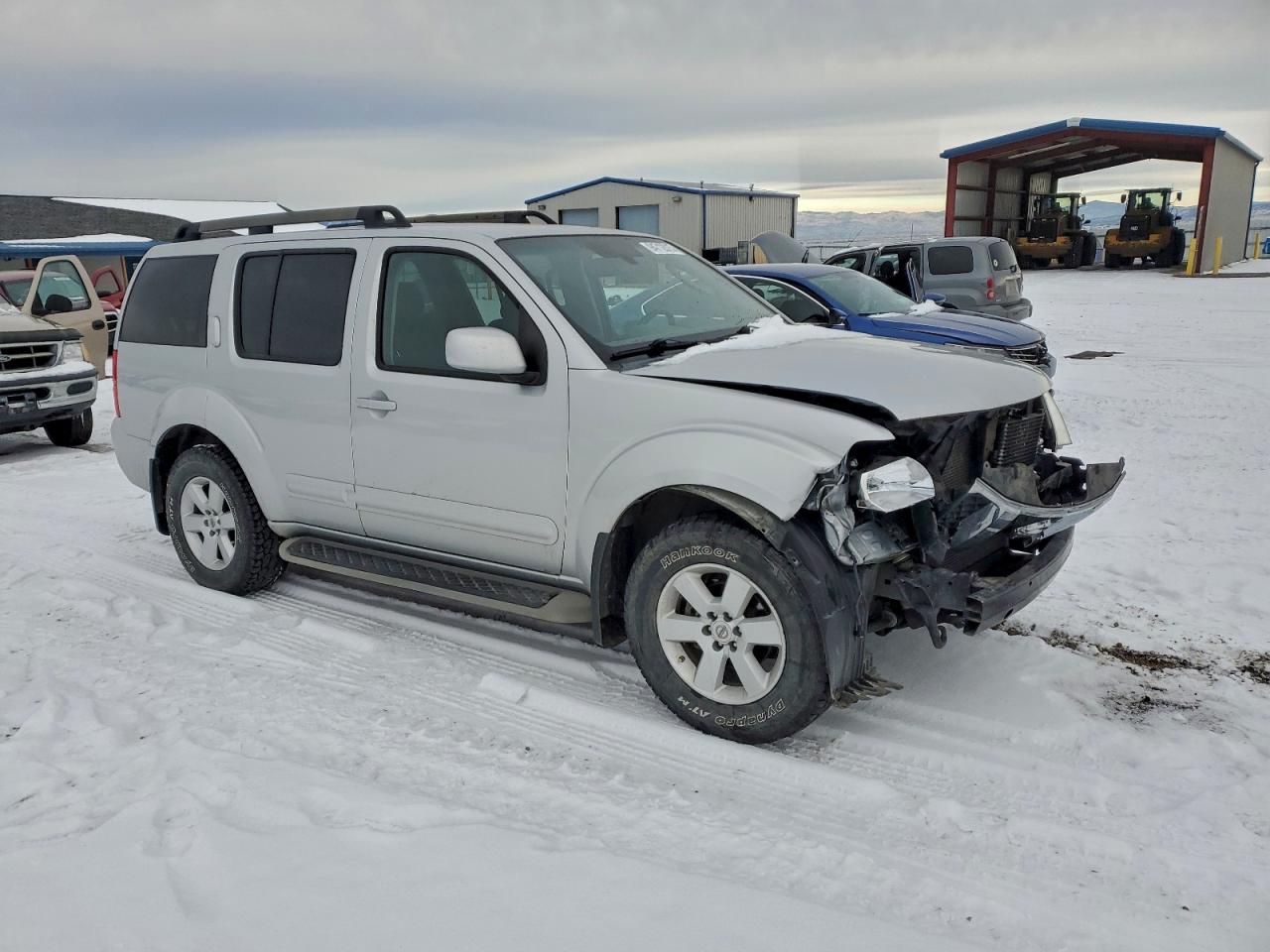 2011 NISSAN PATHFINDER S photo 7