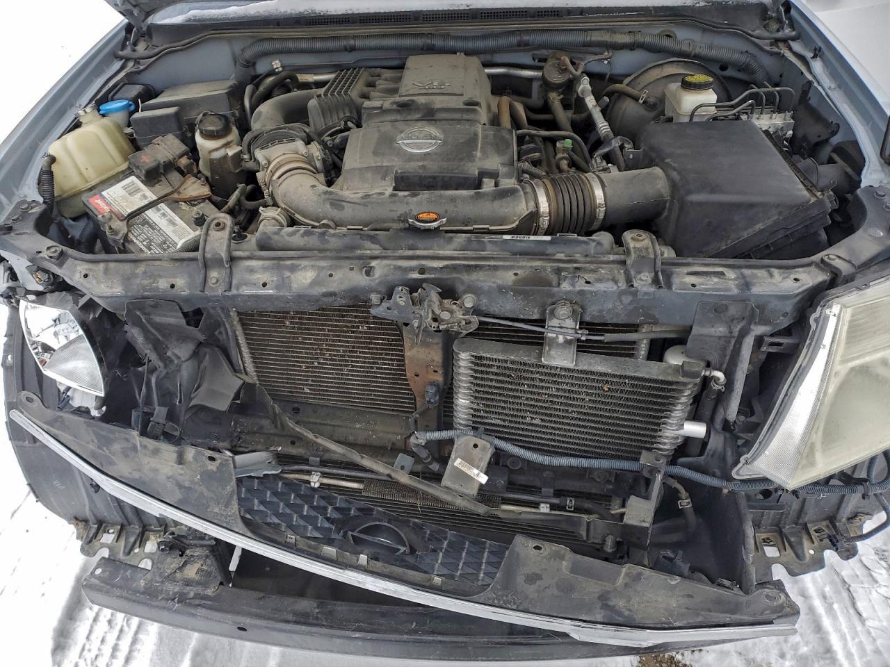 2011 NISSAN PATHFINDER S photo 23