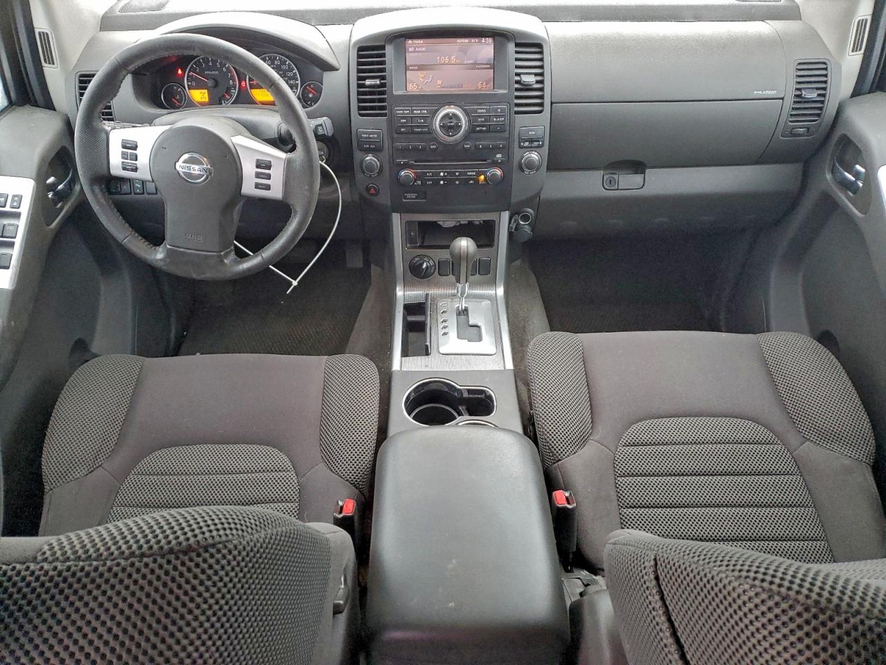 2011 NISSAN PATHFINDER S photo 15