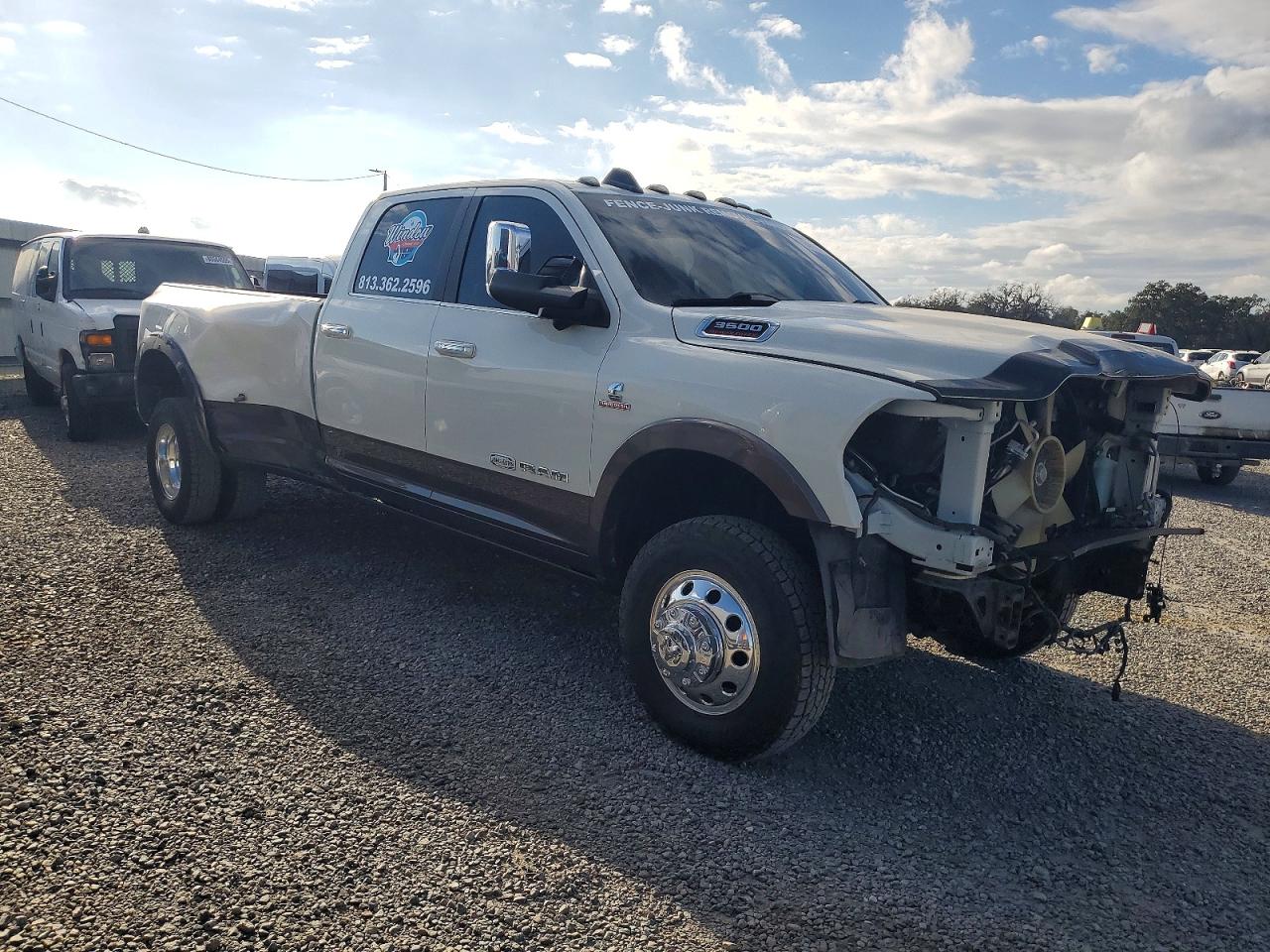 2019 RAM 3500 LONGHORN photo 7