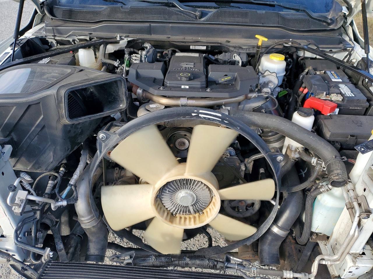2019 RAM 3500 LONGHORN photo 13