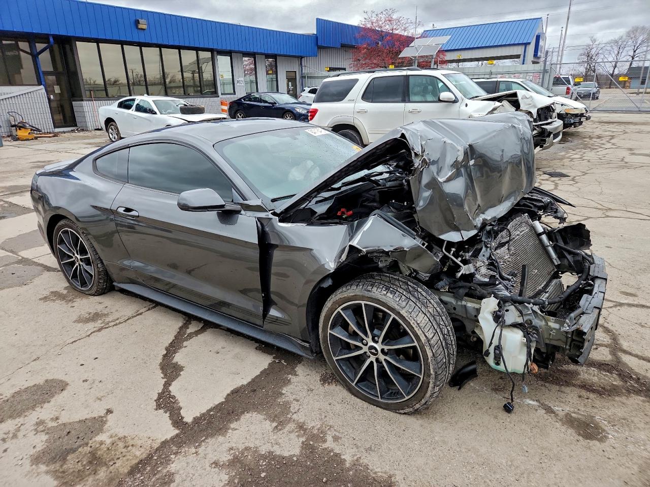 2015 FORD MUSTANG photo 4