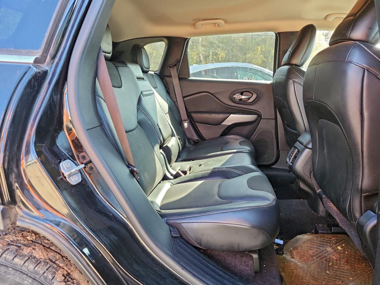 2018 JEEP CHEROKEE LATITUDE PLUS photo 11