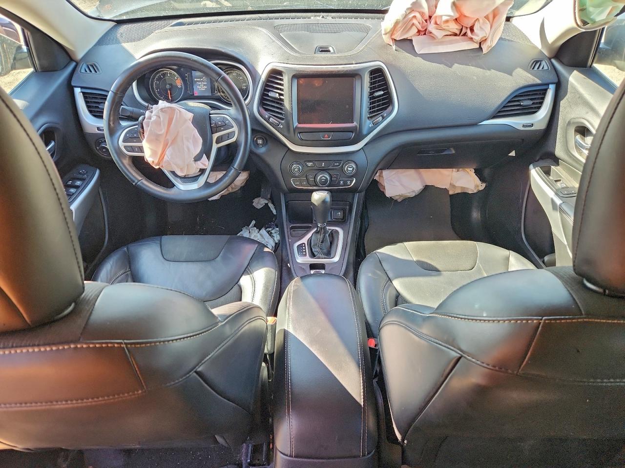 2018 JEEP CHEROKEE LATITUDE PLUS photo 8