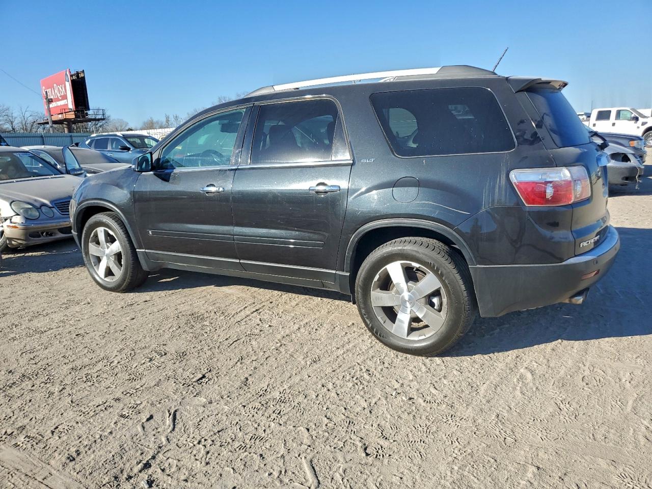 2010 GMC ACADIA SLT-1 photo 2