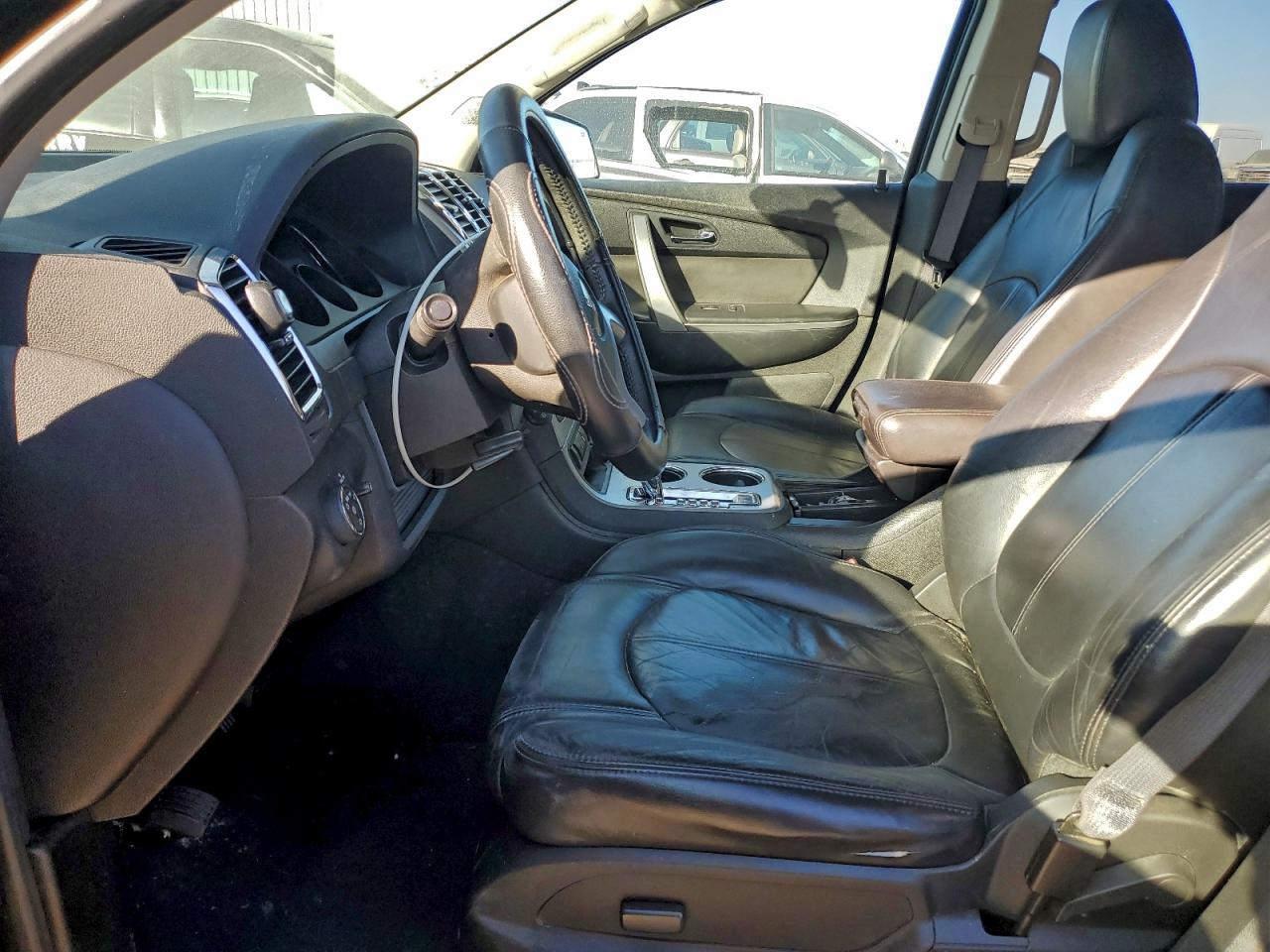 2010 GMC ACADIA SLT-1 photo 7