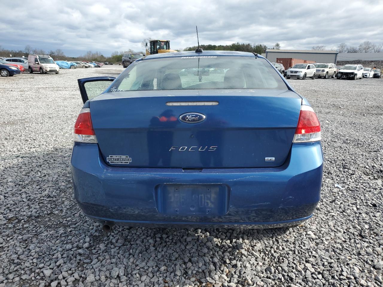 2008 FORD FOCUS SE photo 6