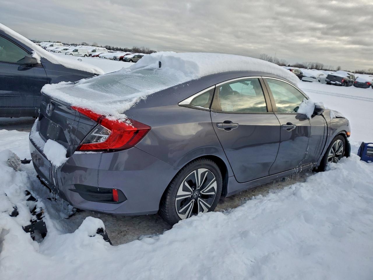 2016 HONDA CIVIC EX photo 3