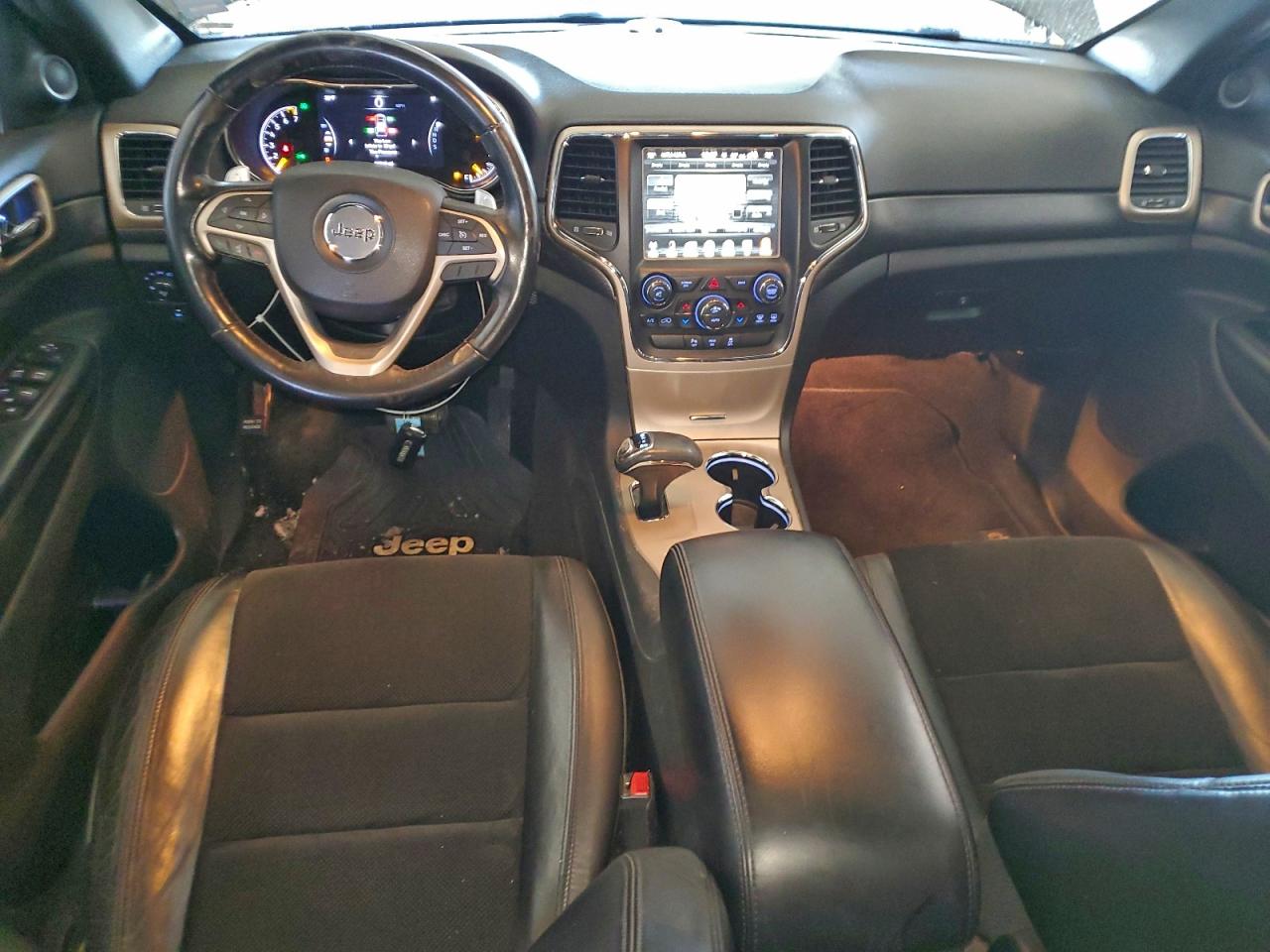 2015 JEEP GRAND CHEROKEE LAREDO photo 8