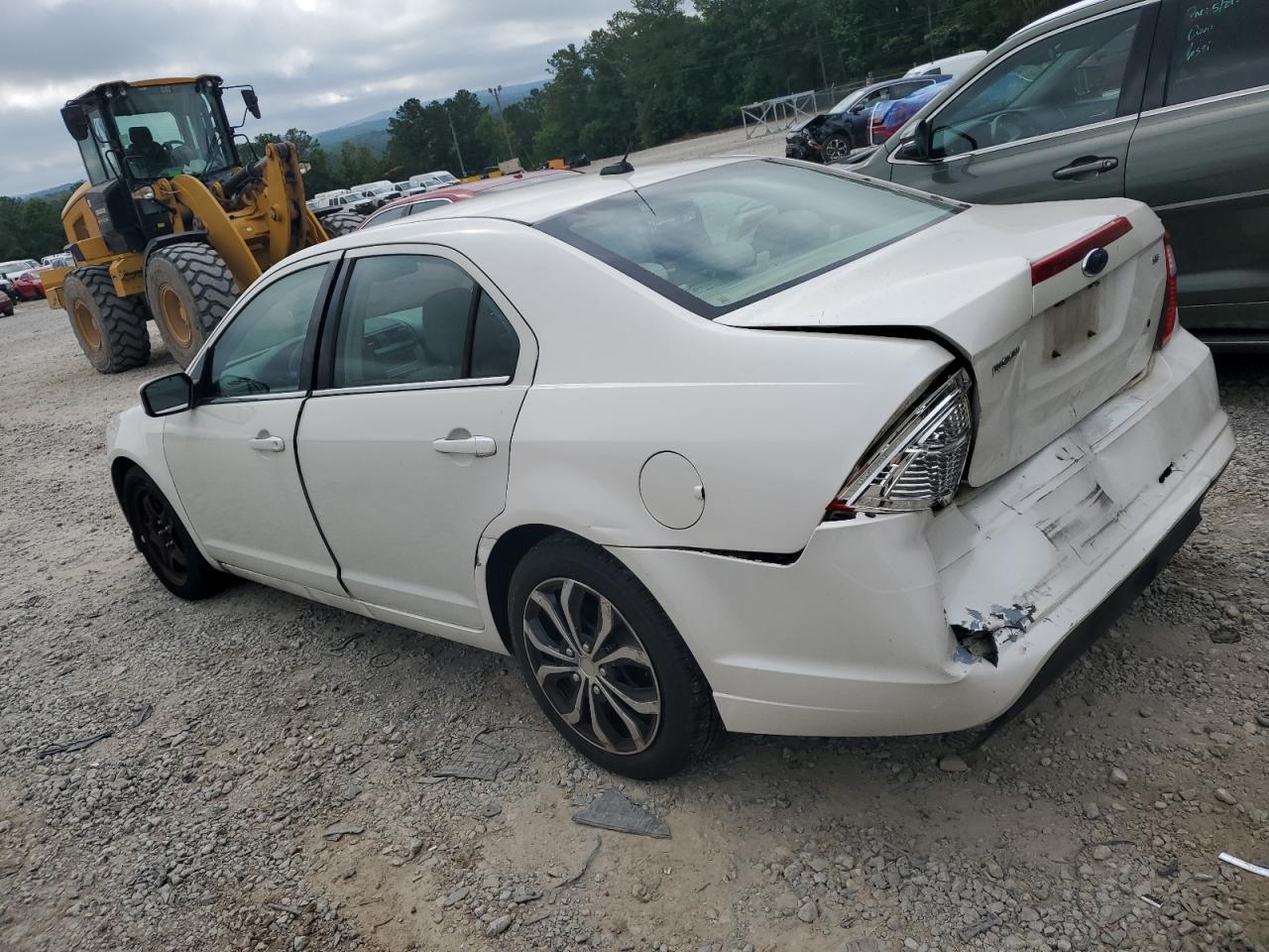 2010 FORD FUSION SE photo 4