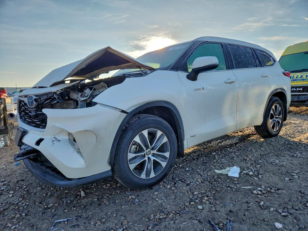 2020 TOYOTA HIGHLANDER