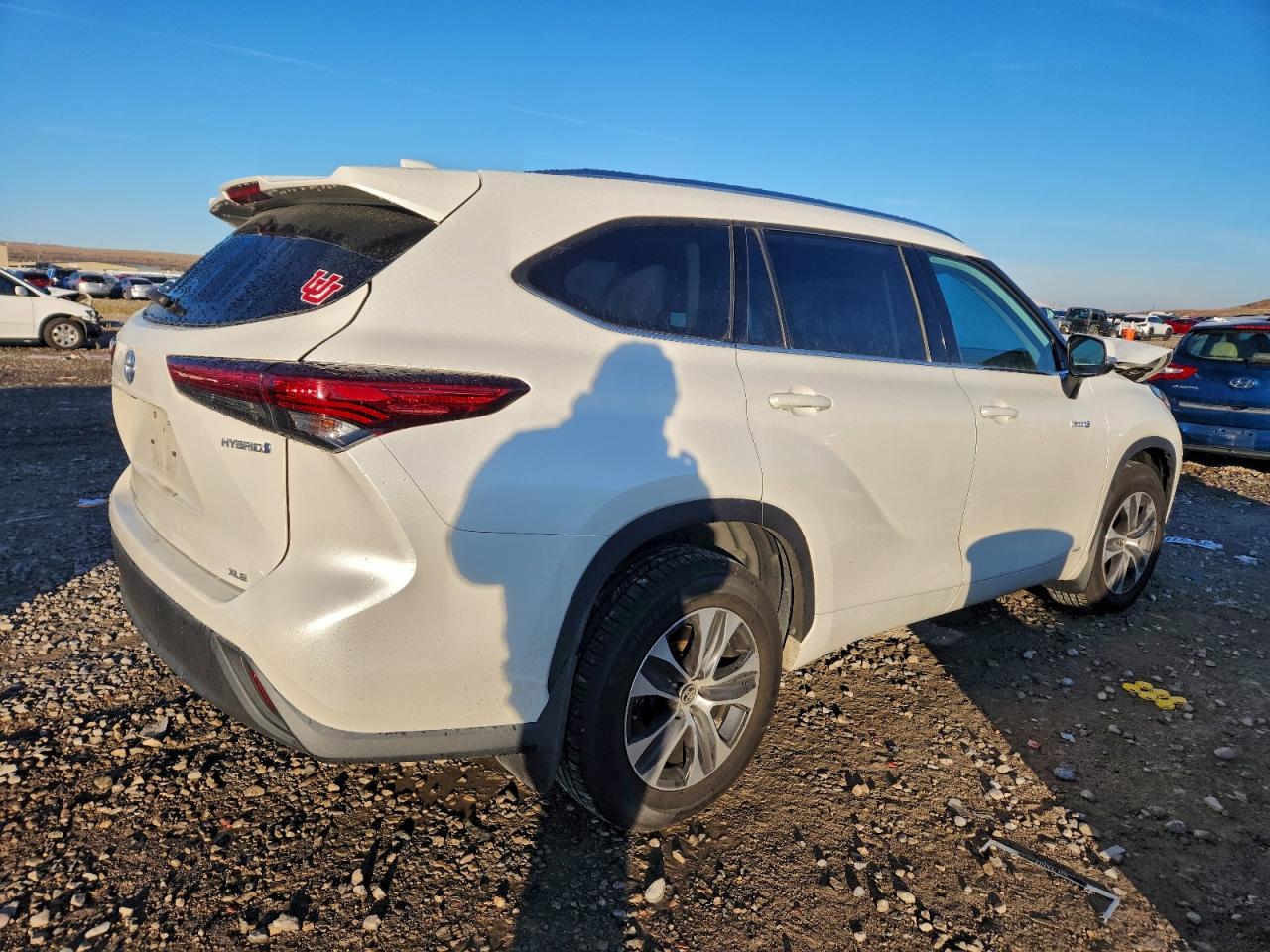 2020 TOYOTA HIGHLANDER HYBRID XLE photo 3