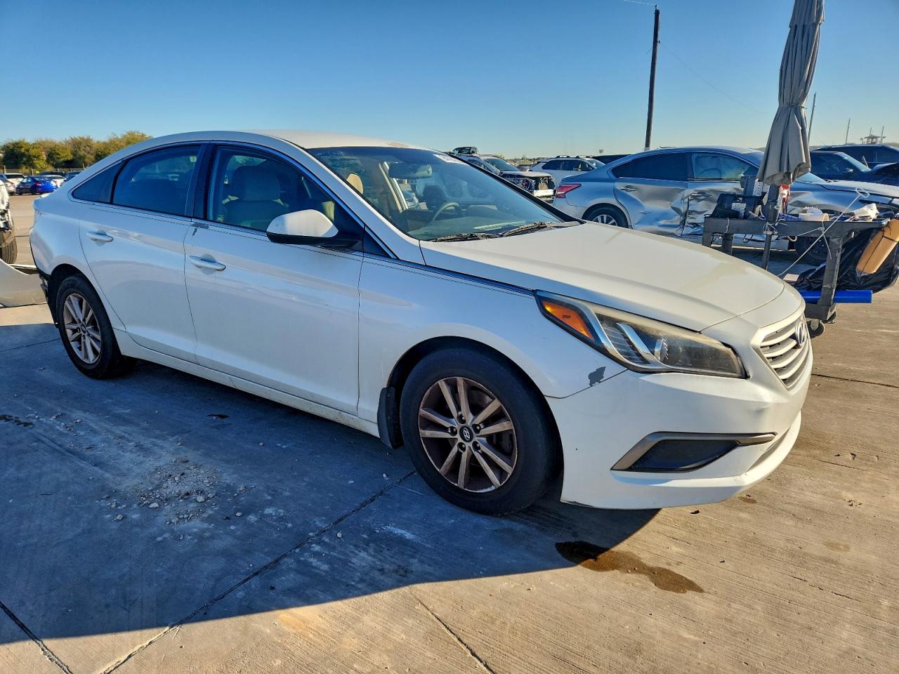 2016 HYUNDAI SONATA photo 4