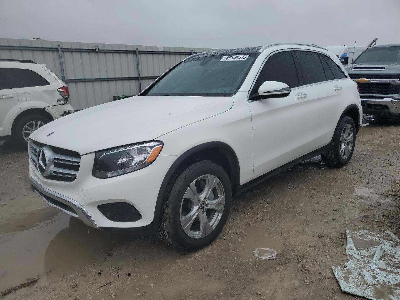 2017 MERCEDES-BENZ GLC