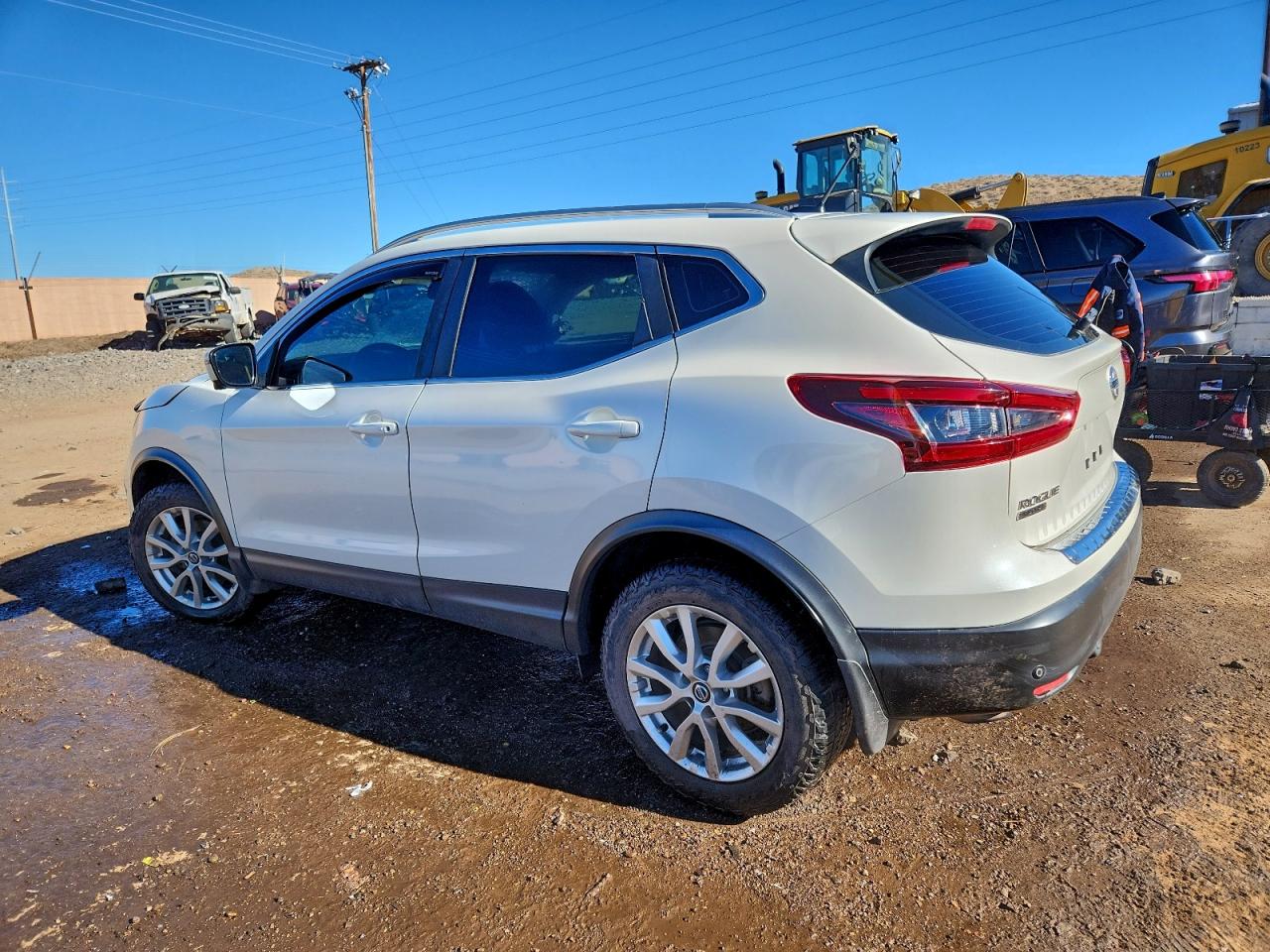 2020 NISSAN ROGUE SPORT SV photo 4