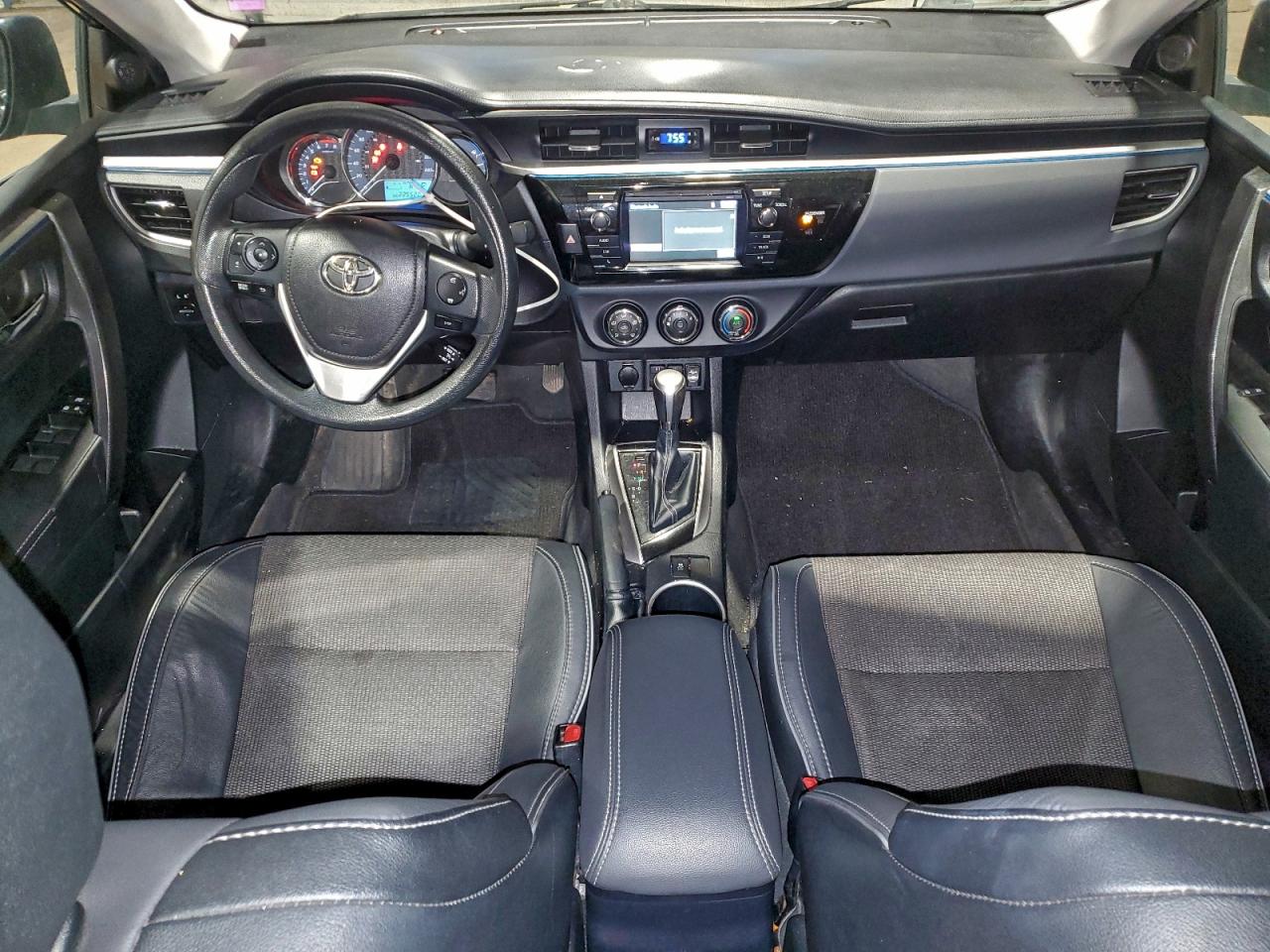 2014 TOYOTA COROLLA L photo 15