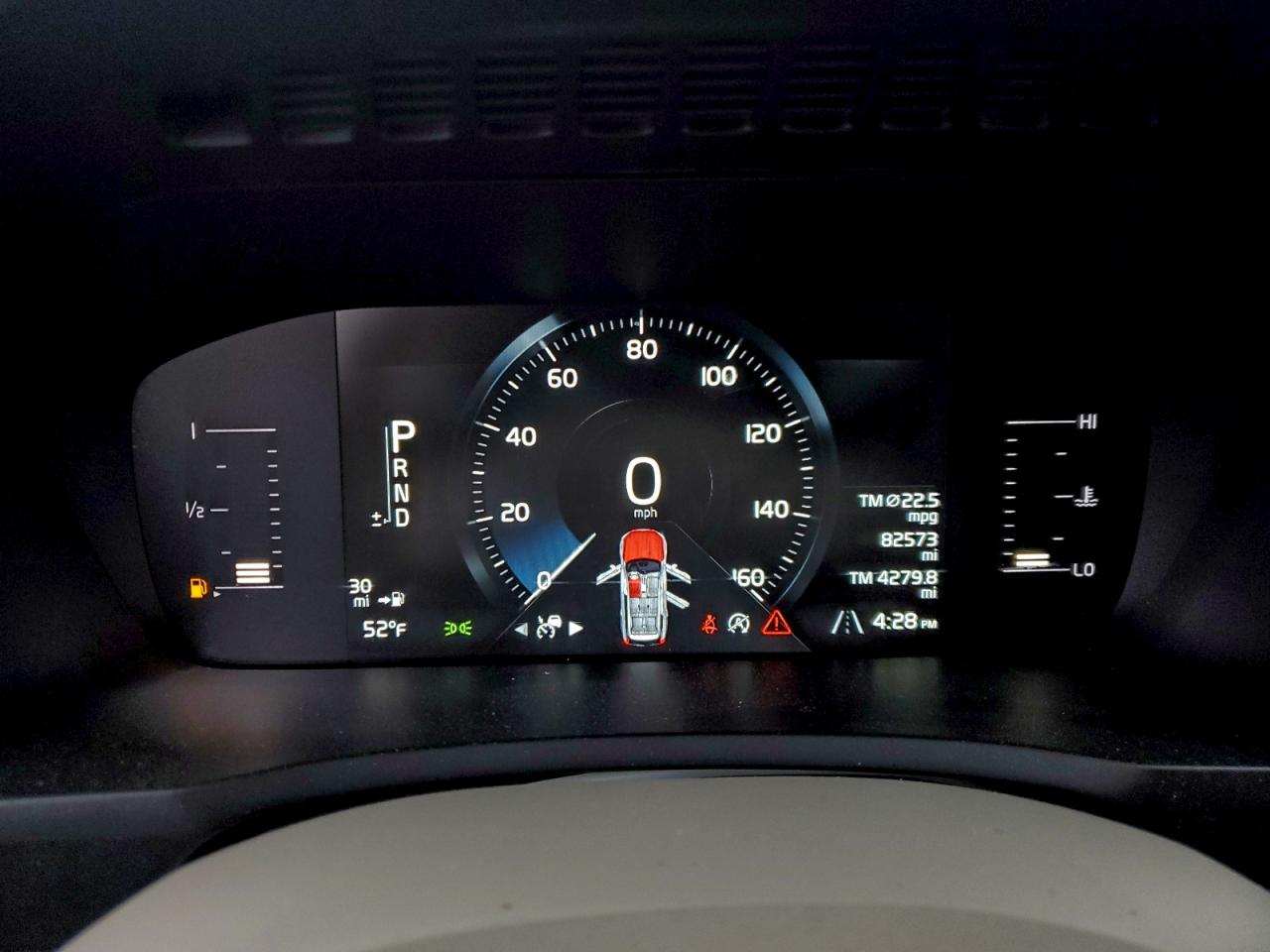 2019 VOLVO XC90 T5 MOMENTUM photo 25
