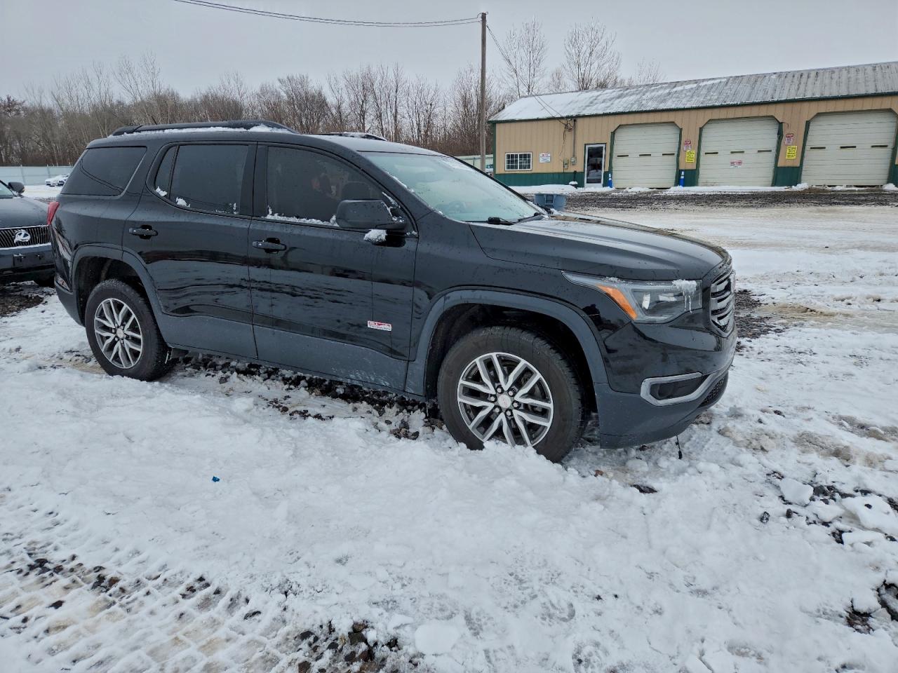2017 GMC ACADIA ALL TERRAIN photo 4